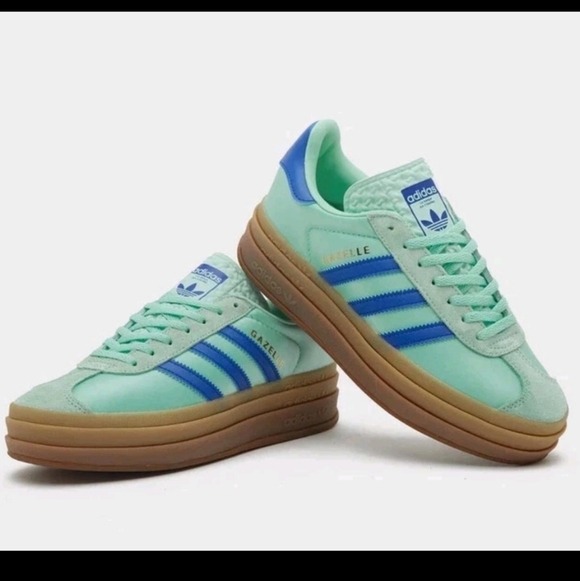 Adidas Gazelle Light Green with Blue Stripes - Picture 3 of 3